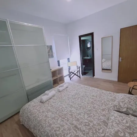 Apartament Limassolian Vibe House *