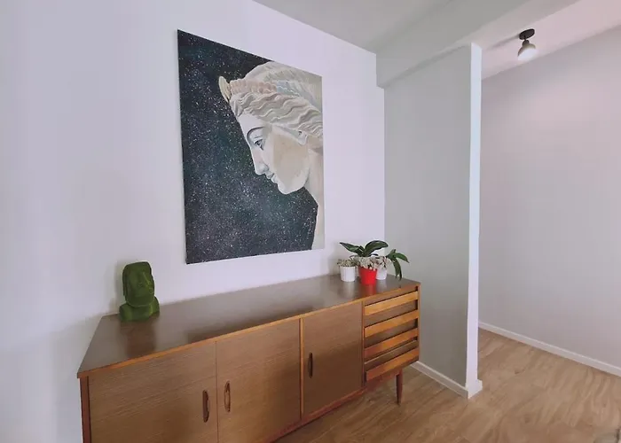 Limassolian Vibe House *